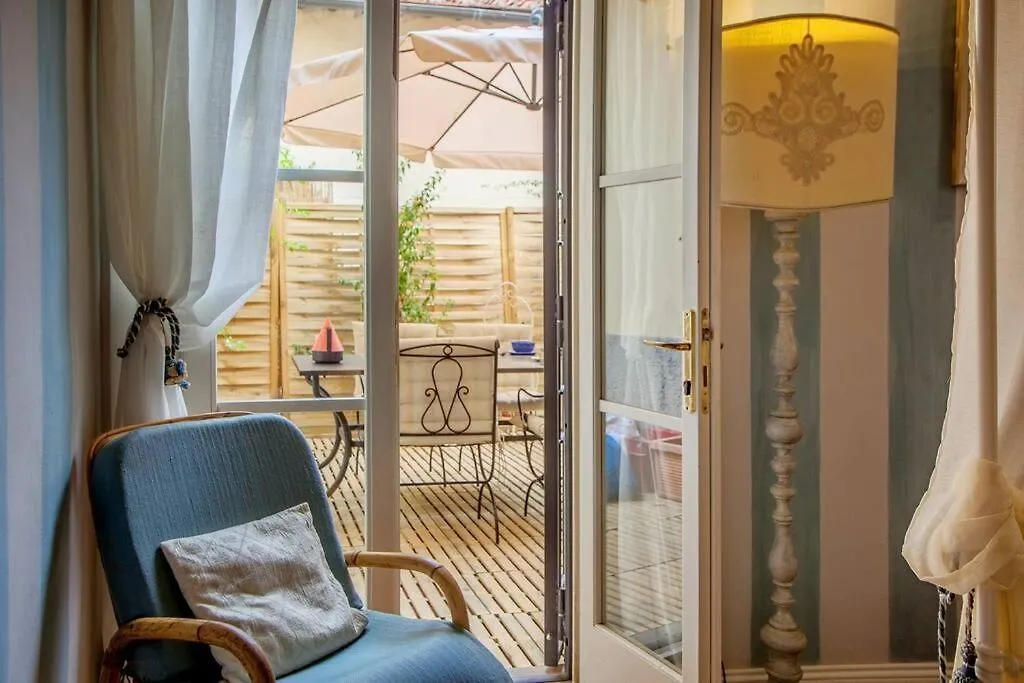 Renaissance Florence Apartment