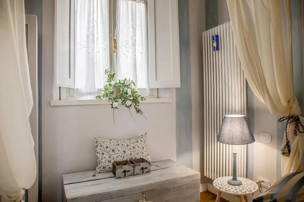 Renaissance Florence Apartment